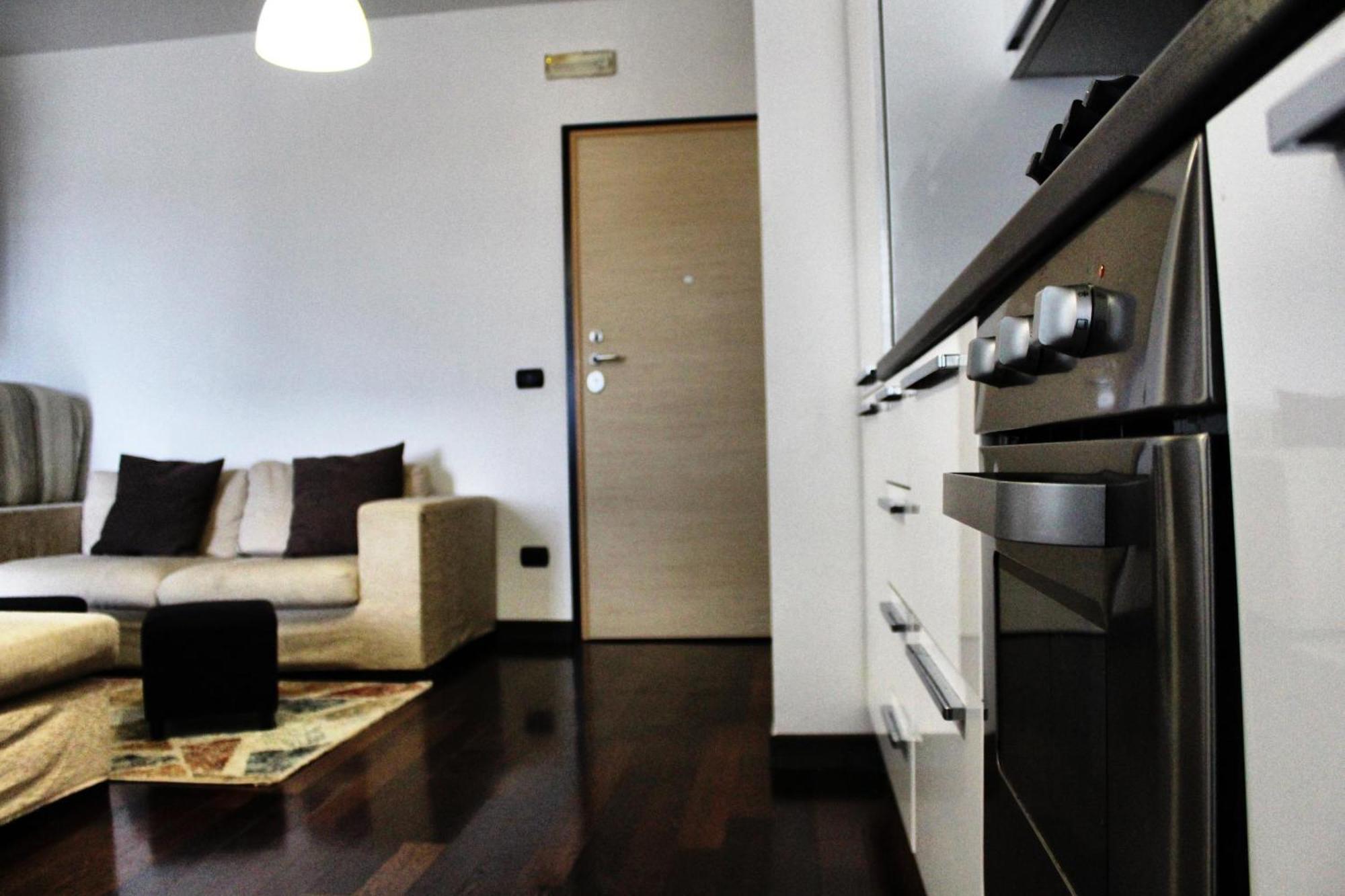 Fara 8 Appartement Bari Buitenkant foto